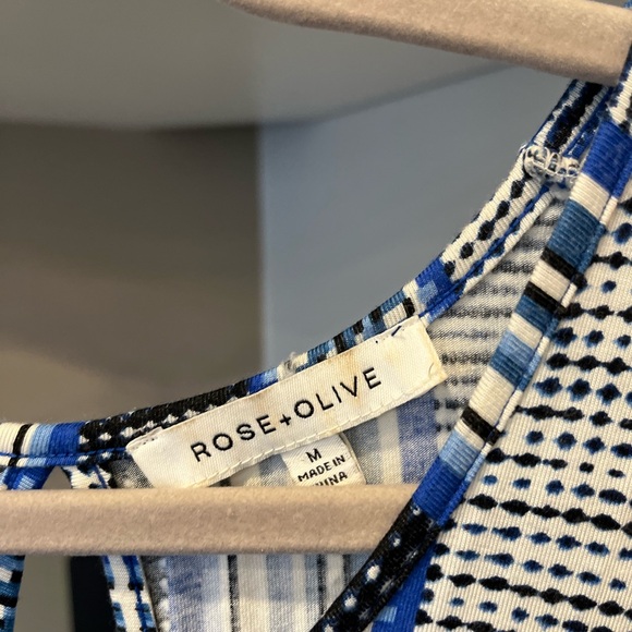 Women’s Ross + Olive size med top - Picture 3 of 3